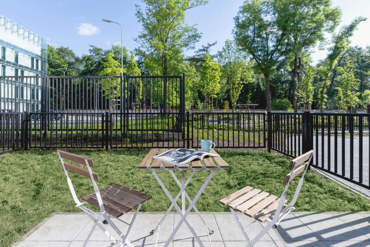 Apartments Steam Park Old Town Cracow By Noclegi Renters Krakow Exterior photo
